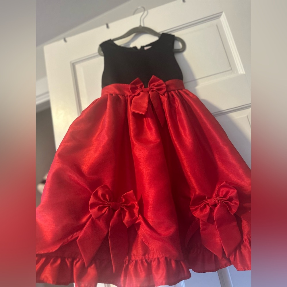 Nannette girl Red dress